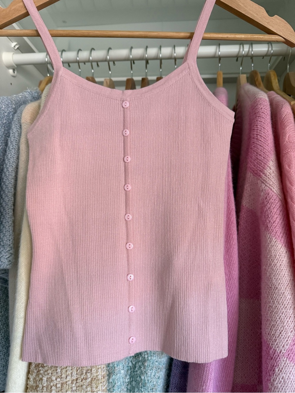 Light Pink Ribbed Button-Front Tank Top - Picture 6 of 11